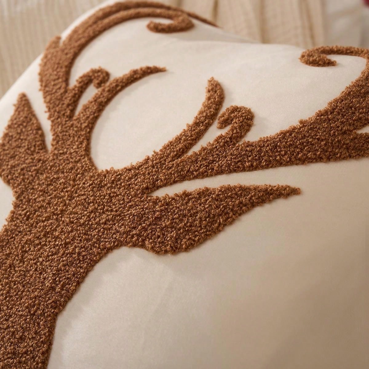 1pc Christmas Reindeer Cushion Cover,Christmas Decorative Throw Pillow Cover,18*18 Pillowcase,Soft Fleece,For Winter Decor,Living Room,Sofa Cushion Cover,Bedding Decor,Christmas Decorations Beige